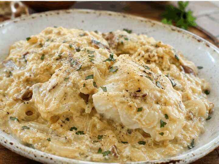 Baccalà alla Vicentina: la tradizione veneta del baccalà cotto nel latte e nelle acciughe