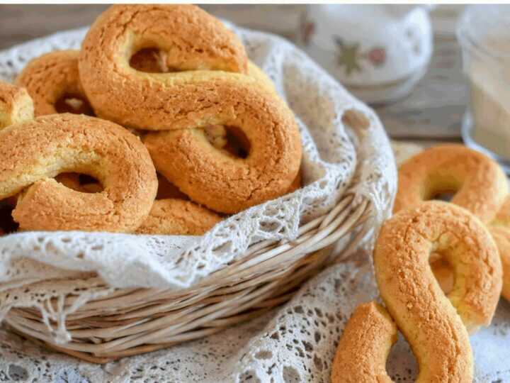 Biscotti Esse di Burano – Veneto: la ricetta tradizionale dei biscotti veneziani