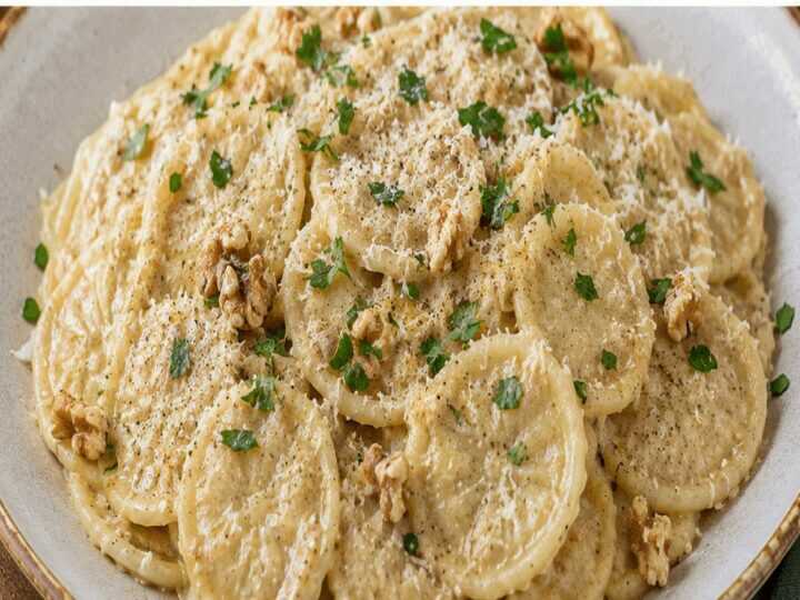 Corzetti Liguri con Salsa di Noci