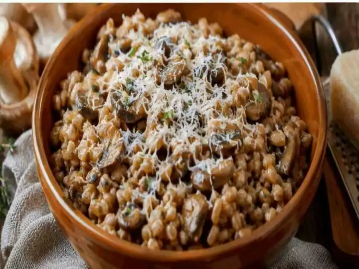 Farro alla Monastica con Funghi e Pecorino – Umbria 🍄🌾