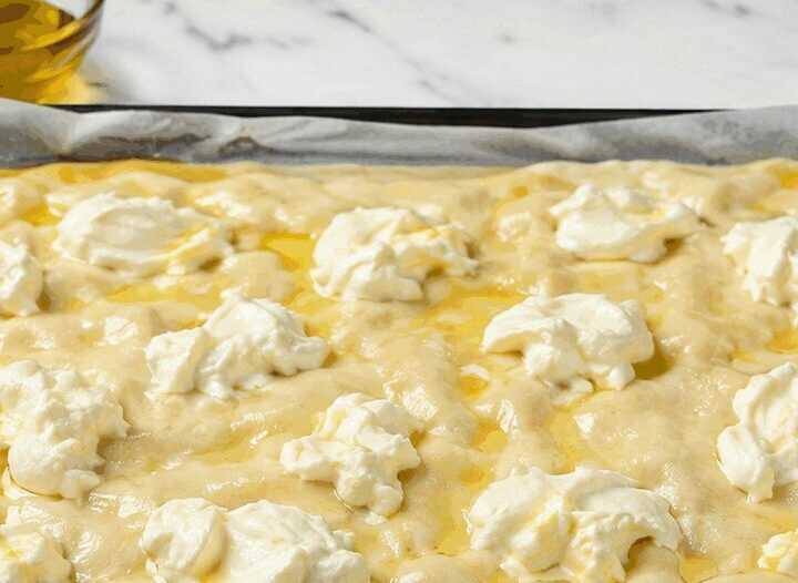 Focaccia di Recco con Stracchino