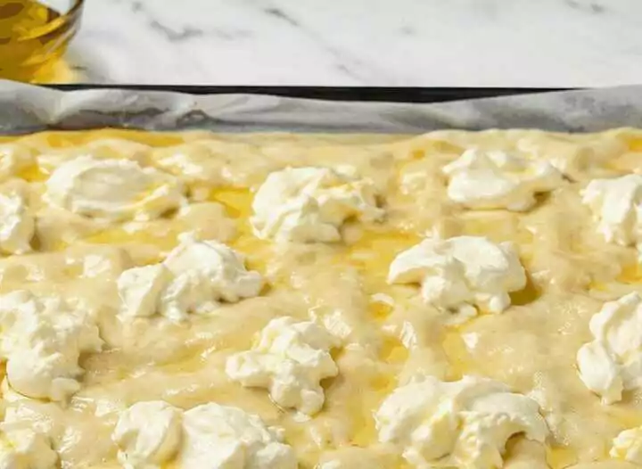 Focaccia di Recco con Stracchino