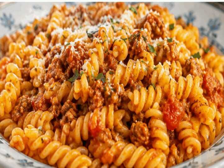 Fusilli Avellinesi al Ragù Irpino – Campania
