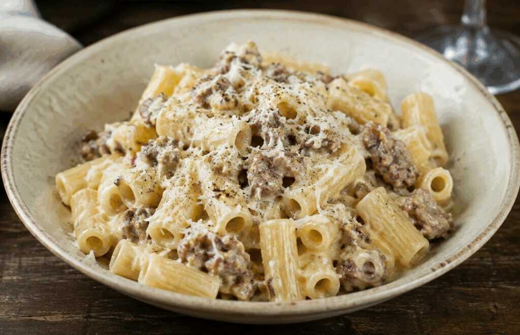Pasta alla Norcina con Salsiccia e Pecorino – Umbria