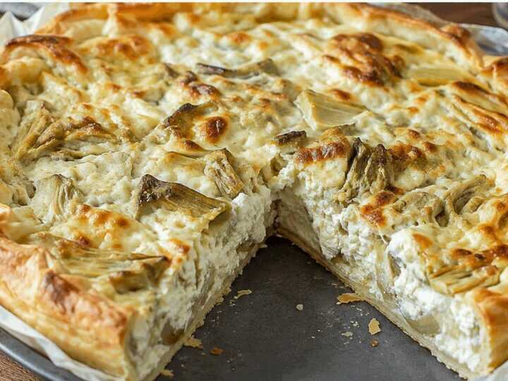 Torta salata con carciofi, ricotta e pecorino romano