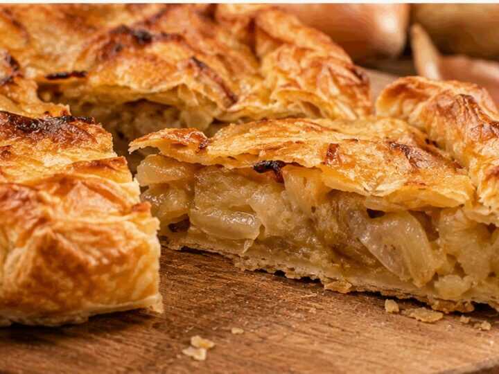 Torta salata di cipolle alla genovese – Liguria
